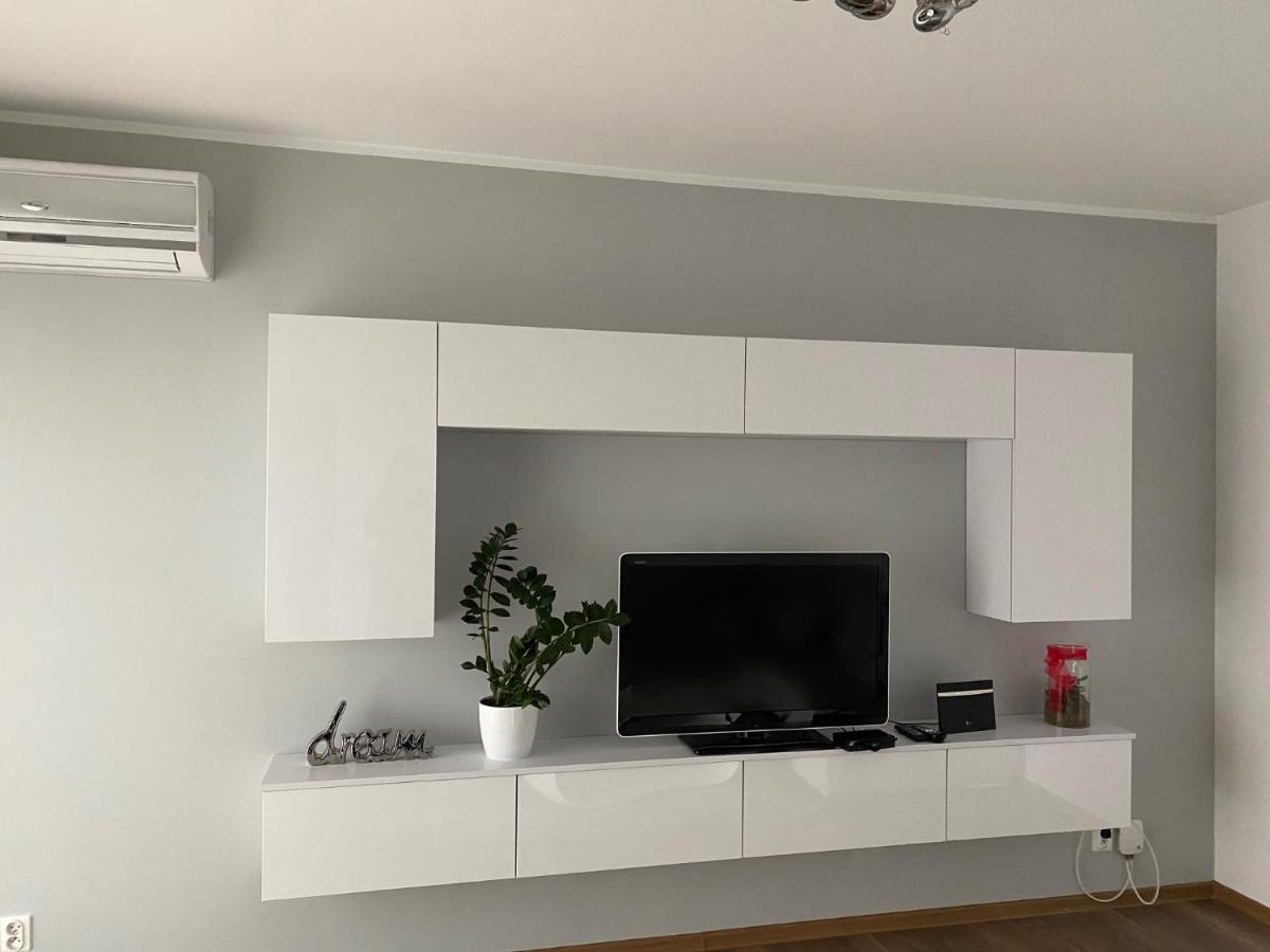Apartament Rezydencja Metropolis Ul.Dabrowa 15 ビィドゴシュチュ エクステリア 写真